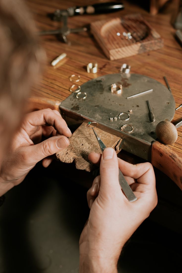 Secure Shopping & Customer Satisfaction: Our Top Priority at Mireza Jewelry